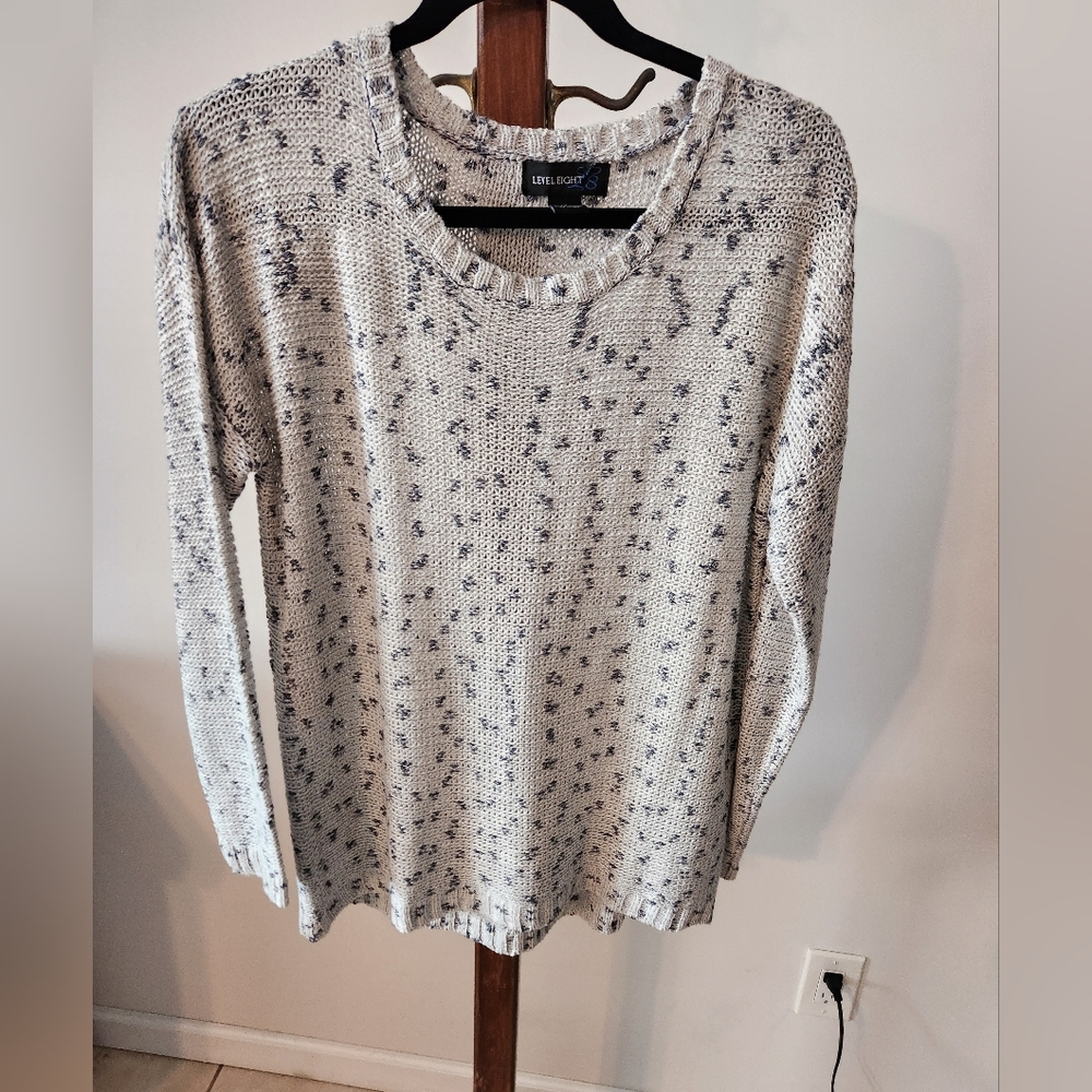 Level Eight Women's Knit Top SKU C09
